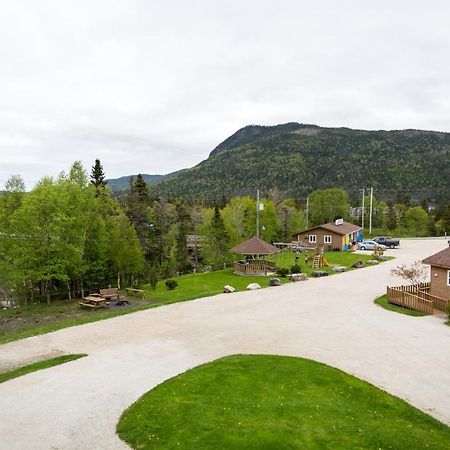 Middle Brook Cottages & Chalets Glenburnie Exterior photo