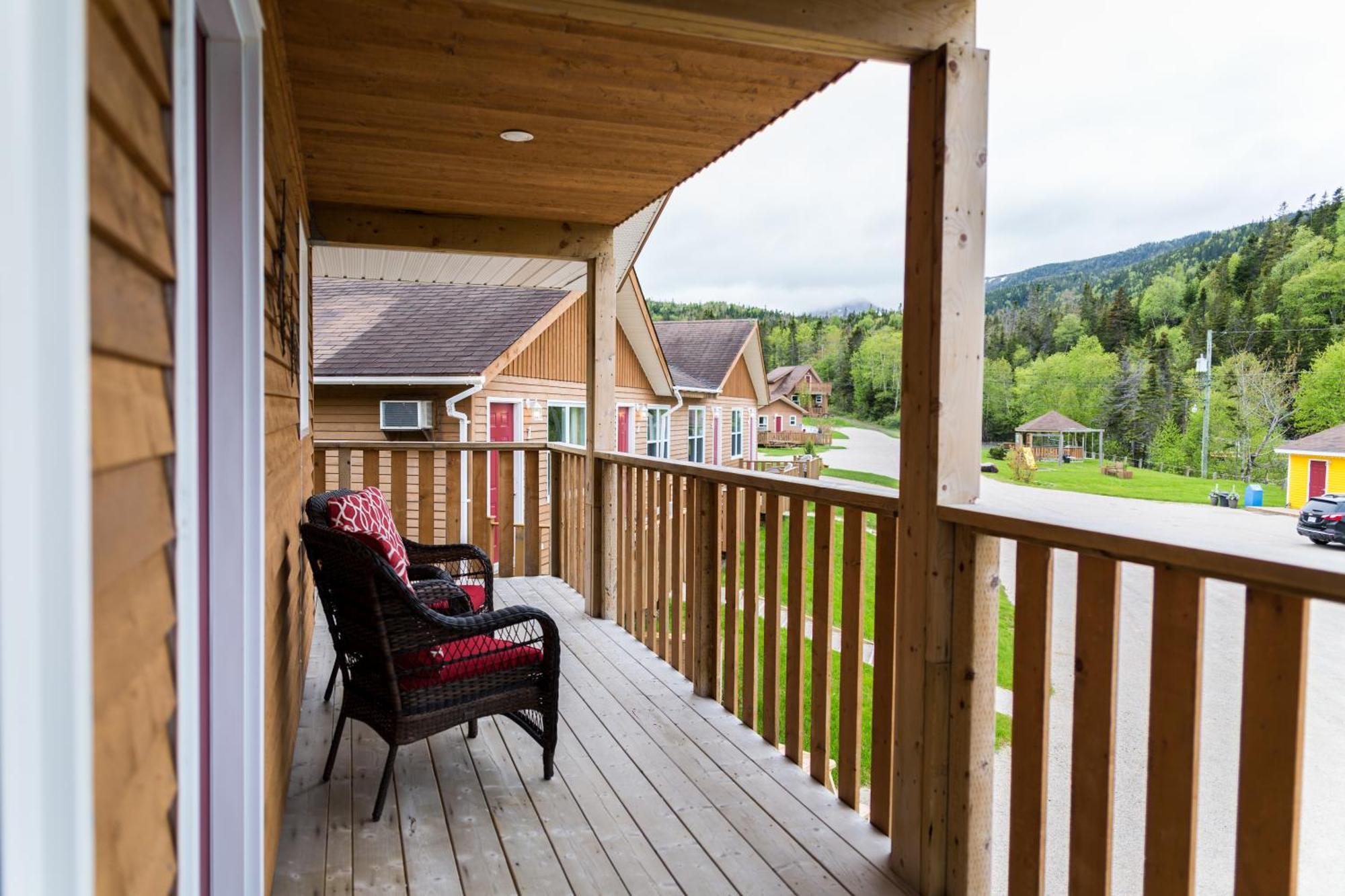 Middle Brook Cottages & Chalets Glenburnie Room photo